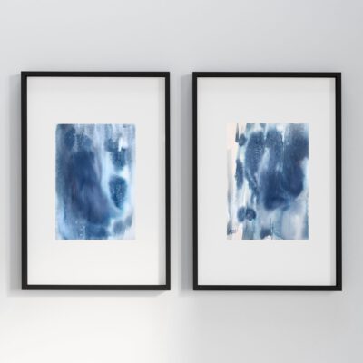 אבסטרקט נוזלי כחול-ציור אבסטרקט-עיצוב נורדי-ציור מינימליסטי-אבסטרקט כחול-אמנות לבית-ציורים למכירה-אנה רדיס-ANNA RADIS ART