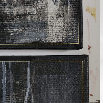 ציור אבסטרקט על קנבס-ציור אבסטרקטי שחור-ציורים למכירה-אמנות ישראלית-אנה רדיס-ANNA RADIS ART